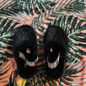 Ugg Fluff Yeah Metallic Slippers